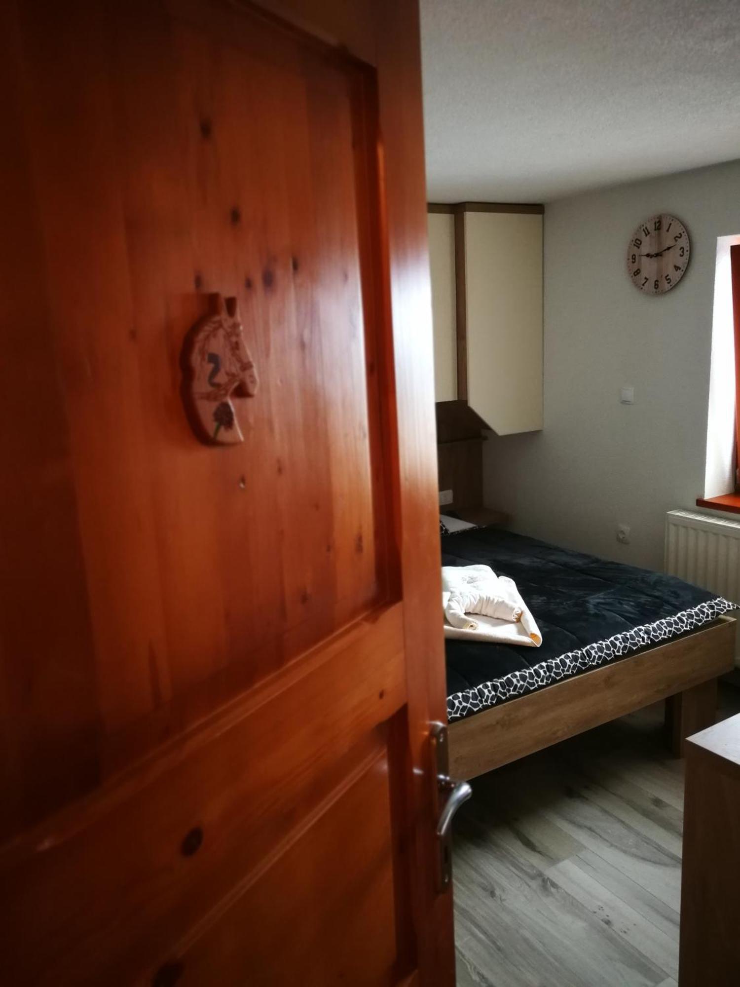 Hotel Ekoturizem Vizencar Cerklje na Gorenjskem Esterno foto
