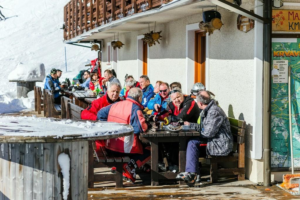 Hotel Ekoturizem Vizencar Cerklje na Gorenjskem Esterno foto
