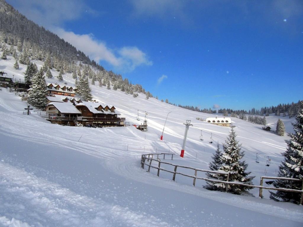 Hotel Ekoturizem Vizencar Cerklje na Gorenjskem Esterno foto